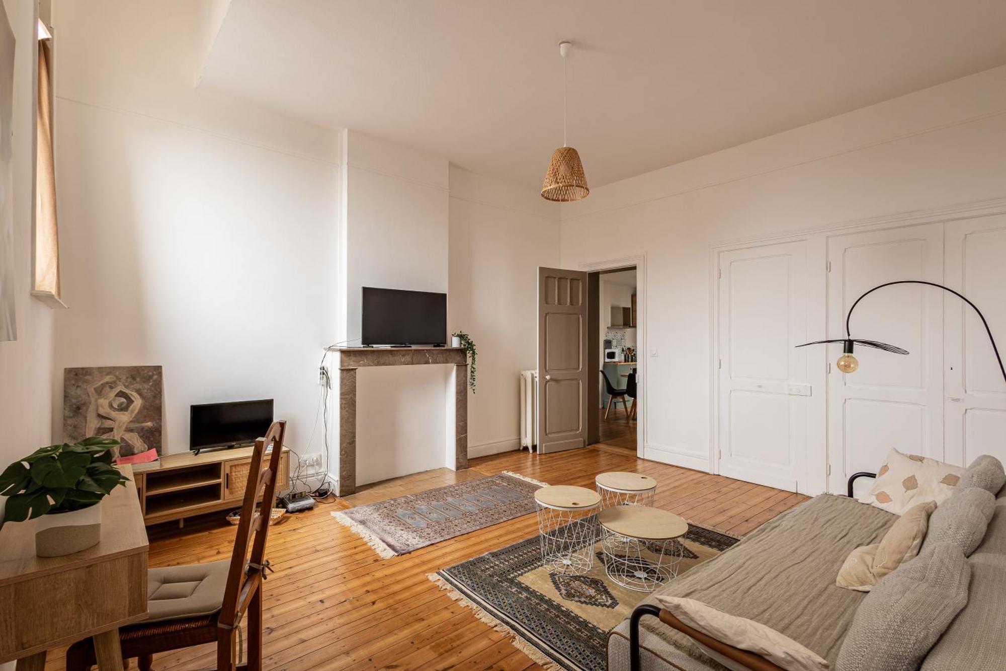 Hotel Particulier - Le 119 Valenciennes Eksteriør billede